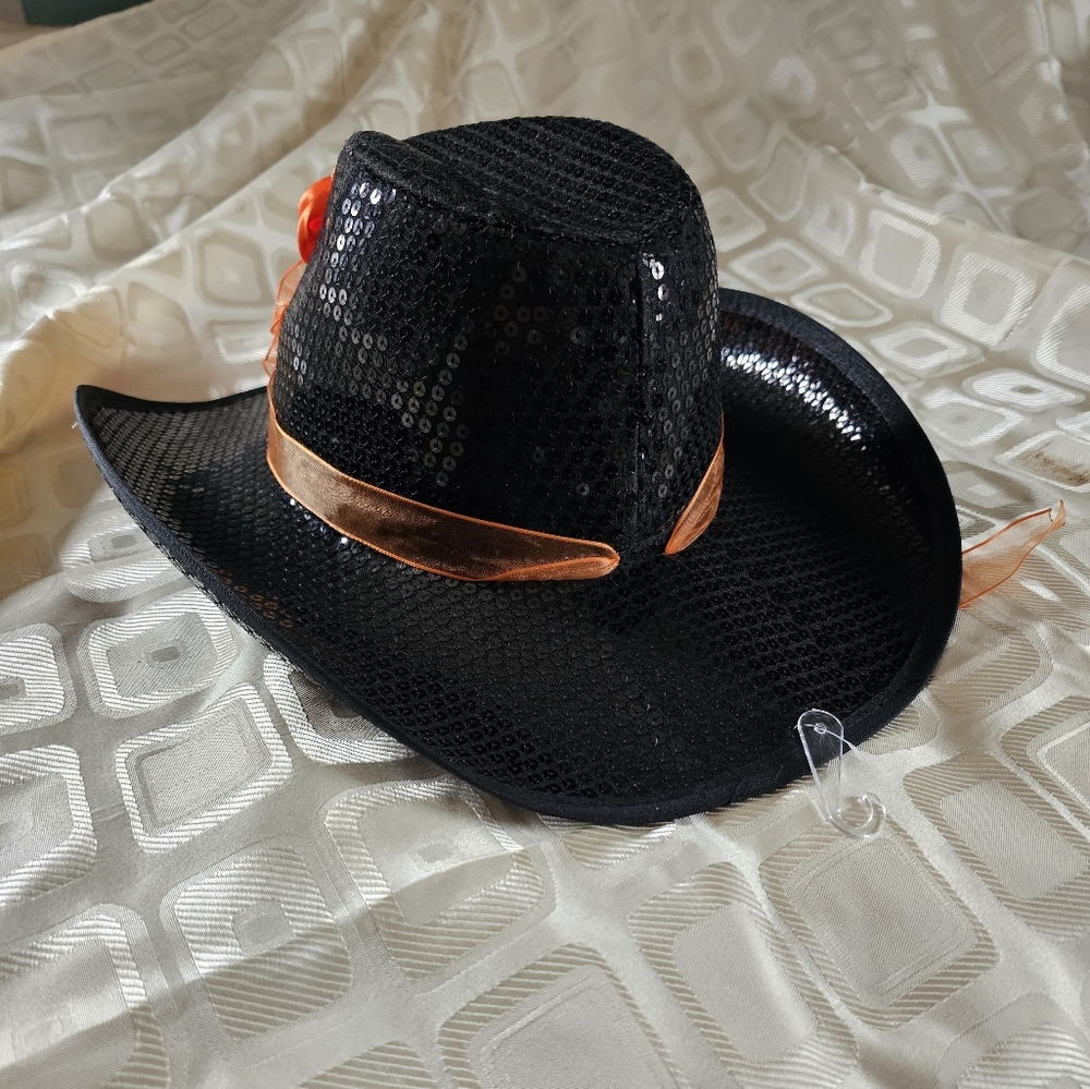 Hat - Picture 4 of 4